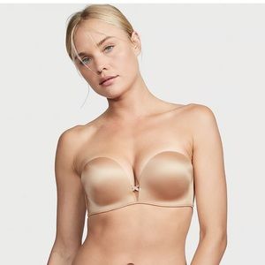NWT Victorias Secret Bombshell Add-2-Cups Push Up Strapless Bra